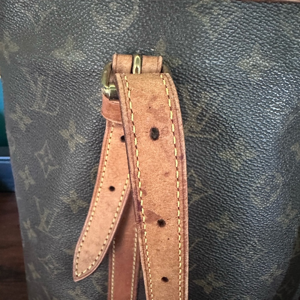 Louis Vuitton Brown Monogram Bucket Bag - Picture 8 of 16